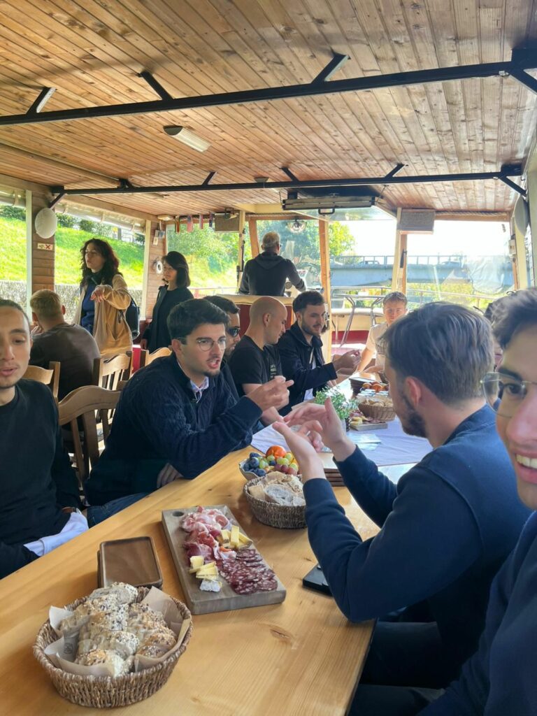 Študentje Erasmus+ na ladiji